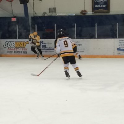 Profile Picture of Jake Wightman (@JakeHockey00) on Twitter