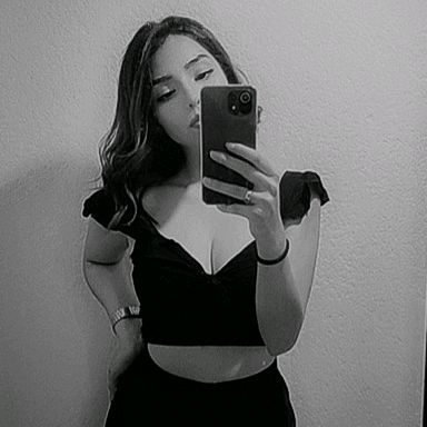 Profile Picture of Itzel Garcia (@itzellgarcia149) on Tiktok