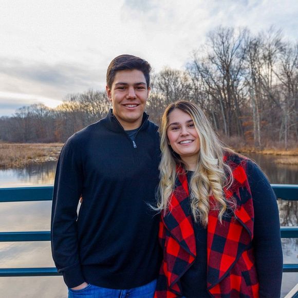 Tammy Luttenberger - Poshmark Profile Picture of Tammy Luttenberger (@tlutt0322) on Poshmark