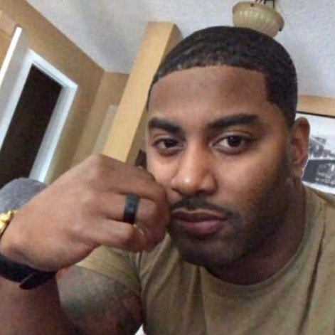 Profile Picture of Jason (@darreyjason296) on Tiktok