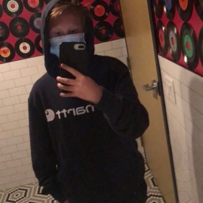 Profile Picture of Nate Larkin (@NateLarkin7) on Twitter