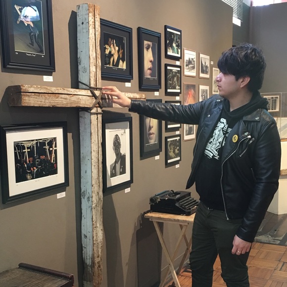 Profile Picture of Arnold Leon (@rozz1334) on Poshmark