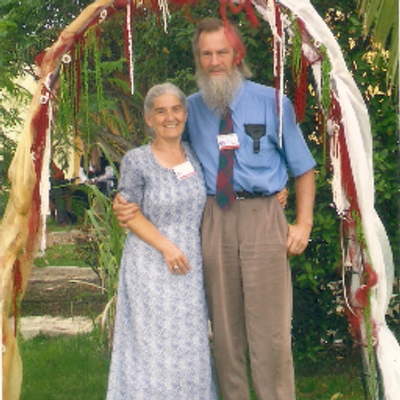 Profile Picture of Ian & Hilary Lloyd (@ianhilary) on Twitter