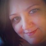 Profile Picture of Lori Walls (@lorithebibliophile) on Instagram