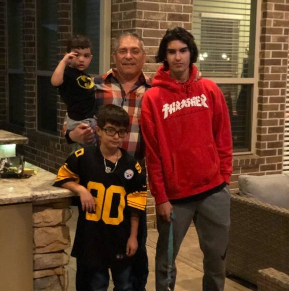 Profile Picture of Javier Ontiveros (@jontiveros17) on Poshmark