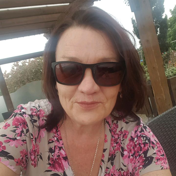 Profile Picture of Paula Dell (@pauladell6) on Tiktok