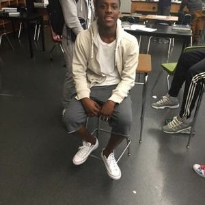 Profile Picture of Michael Truss (@3iphunchoo) on Twitter