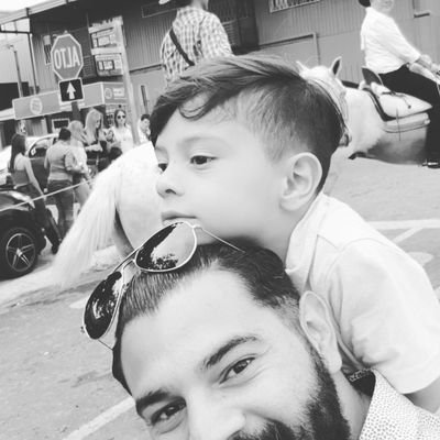 Profile Picture of Jonathan Pizarro (@pizarroca) on Twitter