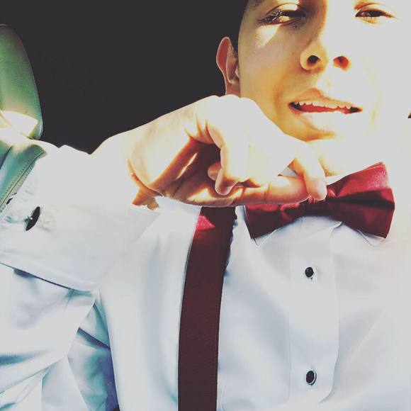 Profile Picture of Steven Candelaria (@stevec09) on Poshmark