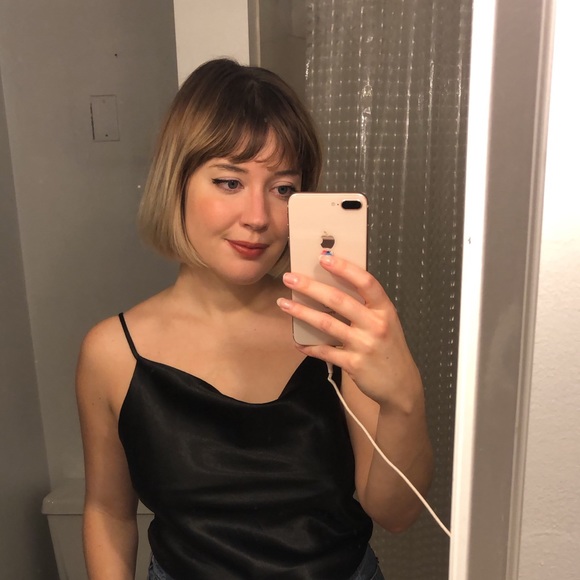 Ali Litwicki - Poshmark Profile Picture of Ali Litwicki (@alilitwicki) on Poshmark