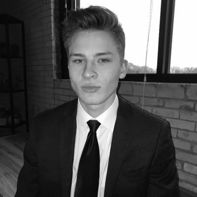 Profile Picture of Chef Boyarpete (@petersnyder__) on Twitter