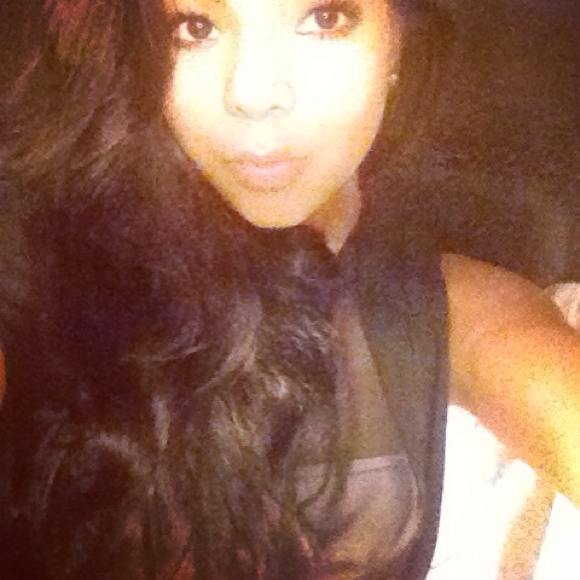 Sonya Ragoon - Poshmark Profile Picture of Sonya Ragoon (@sonyaragoon) on Poshmark