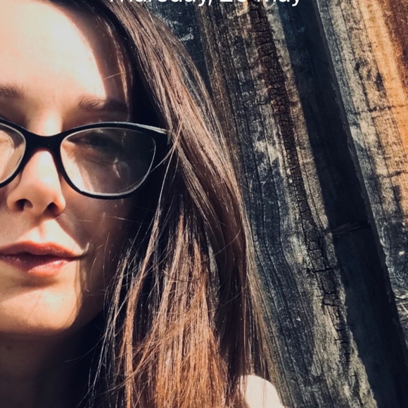 Profile Picture of Snezana Trajcevski (@choochoo12) on Poshmark
