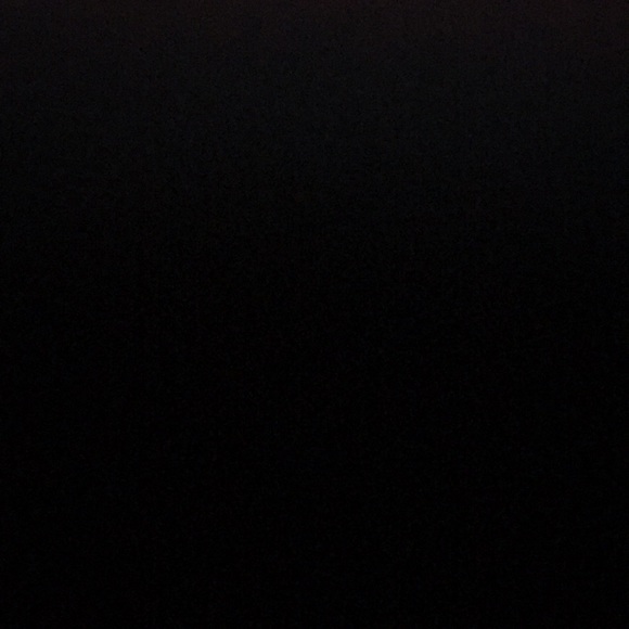 Profile Picture of Liza Belhocine (@lizabelhocine) on Poshmark