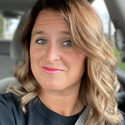 Profile Picture of Stephanie Cucinotta (@StephanieCucino) on Twitter