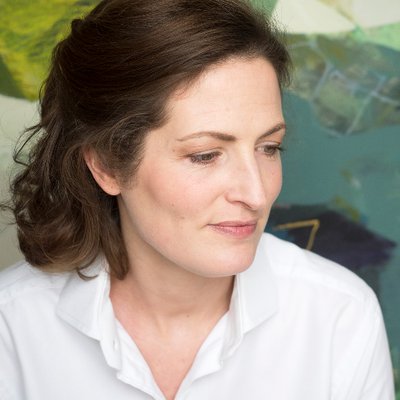 Profile Picture of Alice Sheridan (@@AliceJustAtHome) on Twitter