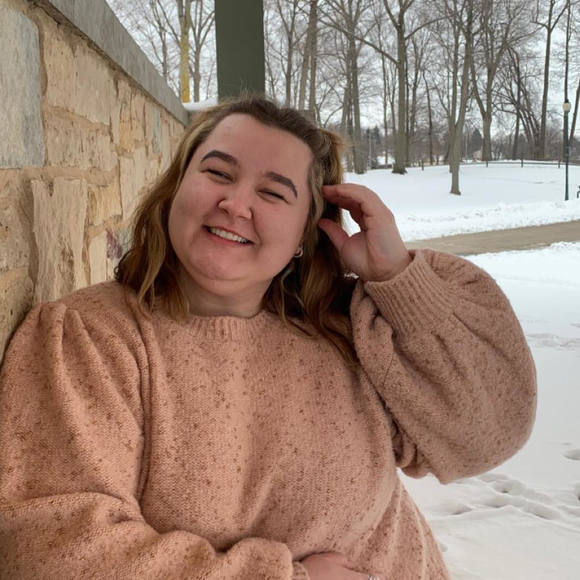 Profile Picture of Destiny Kudelko (@destinykudelko) on Poshmark