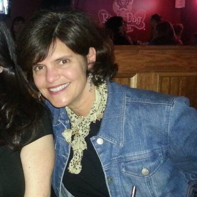 Profile Picture of Elizabeth Haines (@LizzieH813) on Twitter