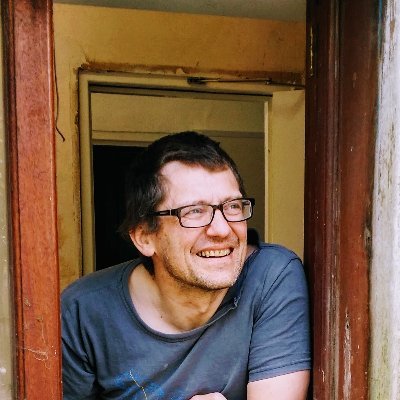 Profile Picture of Tony Curzon Price (@tonycurzonprice) on Twitter