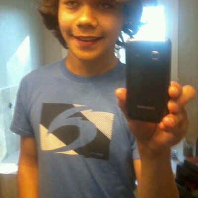 Profile Picture of Zachary Terwilliger (@zacharythetwig) on Twitter