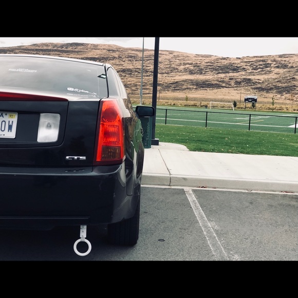 Profile Picture of Hugo Vivero (@juice_x) on Poshmark