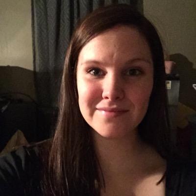 Profile Picture of Tara Philip (@philiponwraps) on Twitter