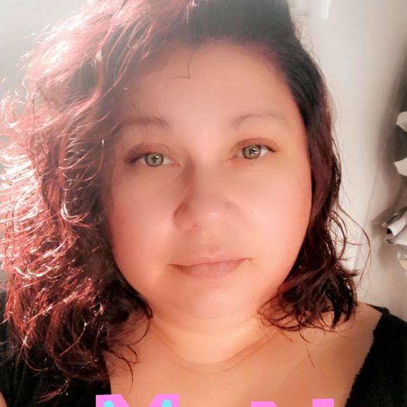 Profile Picture of Sonia Haro (@soniaharo33) on Poshmark