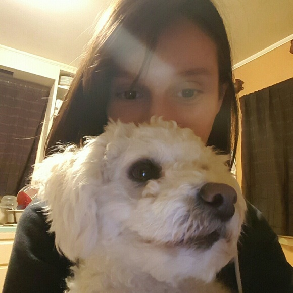 Profile Picture of Isabel Ramirez (@isabel_95) on Poshmark