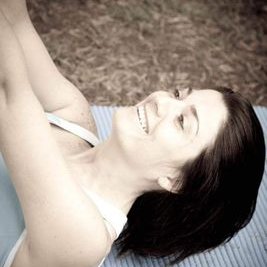 Profile Picture of Jo Bourne (@JoBourne57) on Twitter