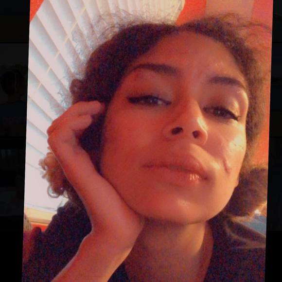 Profile Picture of Aaron Moultrie (@aaronmoultrie) on Poshmark