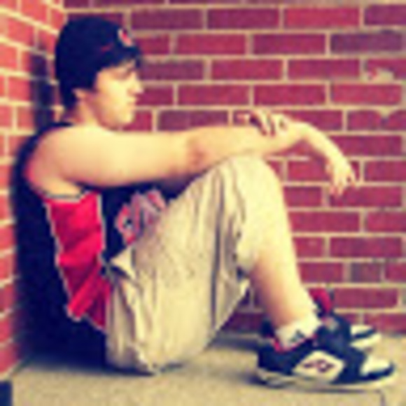 Profile Picture of Tyler Rodano (@thetylernator6) on Poshmark