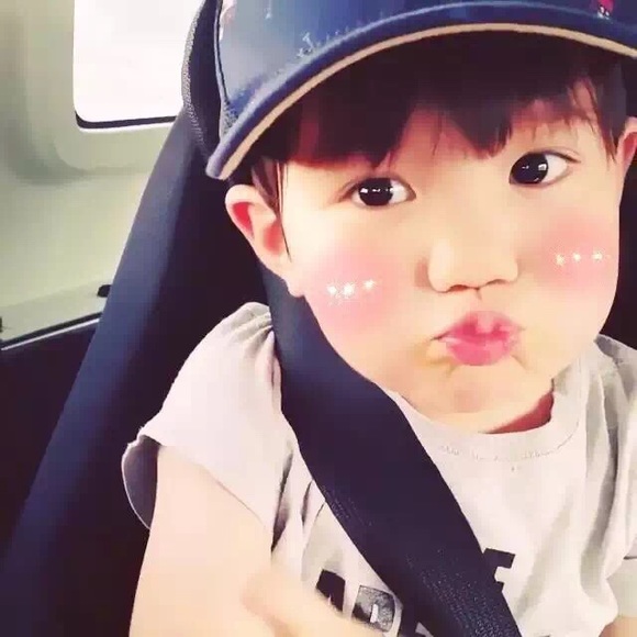 Profile Picture of Xiao ying Qing (@stellaqqq) on Poshmark