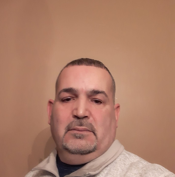 Profile Picture of Luis Colon (@louiecolon744) on Poshmark