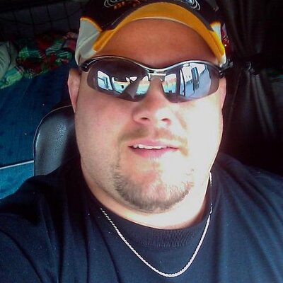 Profile Picture of Travis Voss (@BudMan069) on Twitter