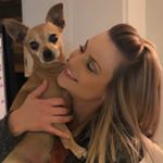 Profile Picture of Amanda (@amandakarbon) on Instagram