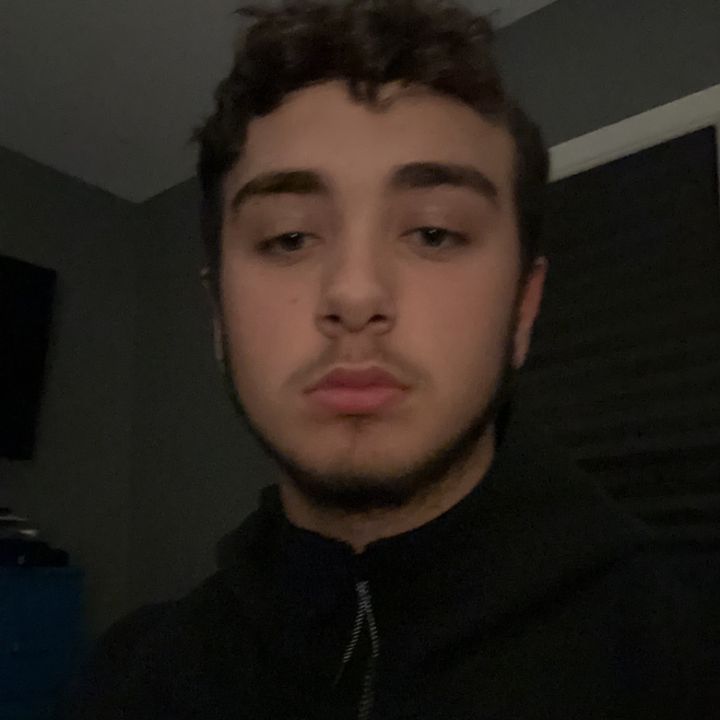 Profile Picture of blake (@blakeduff7) on Tiktok