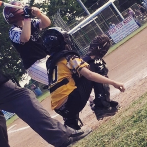 Profile Picture of Roberta Anderson (@owen22) on Poshmark