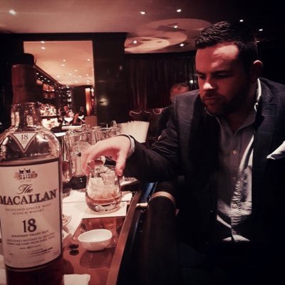 Profile Picture of RW (@Mr_Rob_Willis) on Twitter