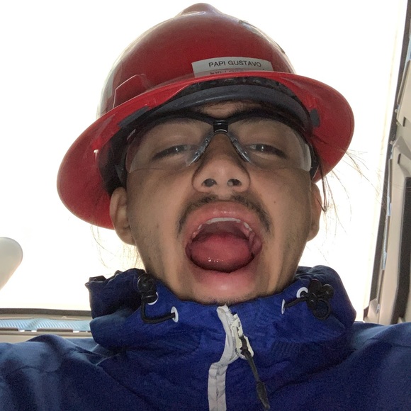 Profile Picture of Gustavo Aguirre (@gustavoaguirre) on Poshmark