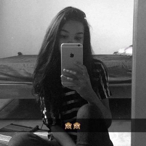 Profile Picture of Larissa Clain (@larissaclain) on Tiktok