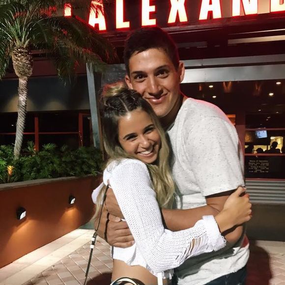 Profile Picture of Jamie Feit (@jmfeit1) on Poshmark