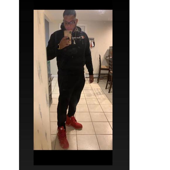 Profile Picture of Jason Santana (@jason1521) on Poshmark