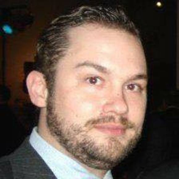 Profile Picture of Elliott Process (@tedderu) on Poshmark