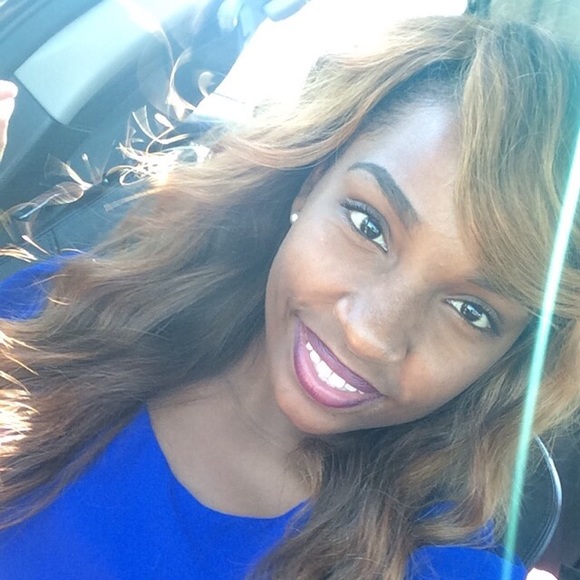 Profile Picture of Drusilla Robinson (@djrob) on Poshmark