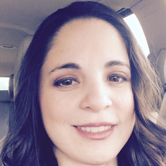 Profile Picture of Myriam Martin (@myriamdmartin) on Poshmark