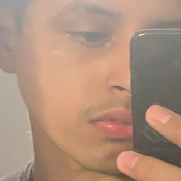 Brian Silva - Poshmark Profile Picture of Brian Silva (@briansilva962) on Poshmark