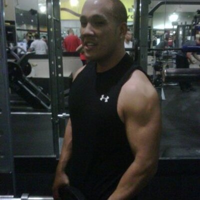 Profile Picture of Mike Domingo (@djmadmikey) on Twitter