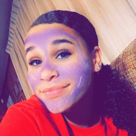 Profile Picture of Hailey Wysingle (@haileywysingle) on Poshmark