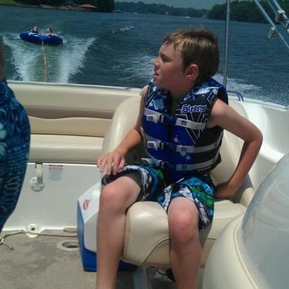 Profile Picture of Lee Bailey (@leebailey612) on Poshmark