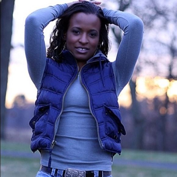 Profile Picture of Rayshonda Ealy (@1_and_only) on Poshmark